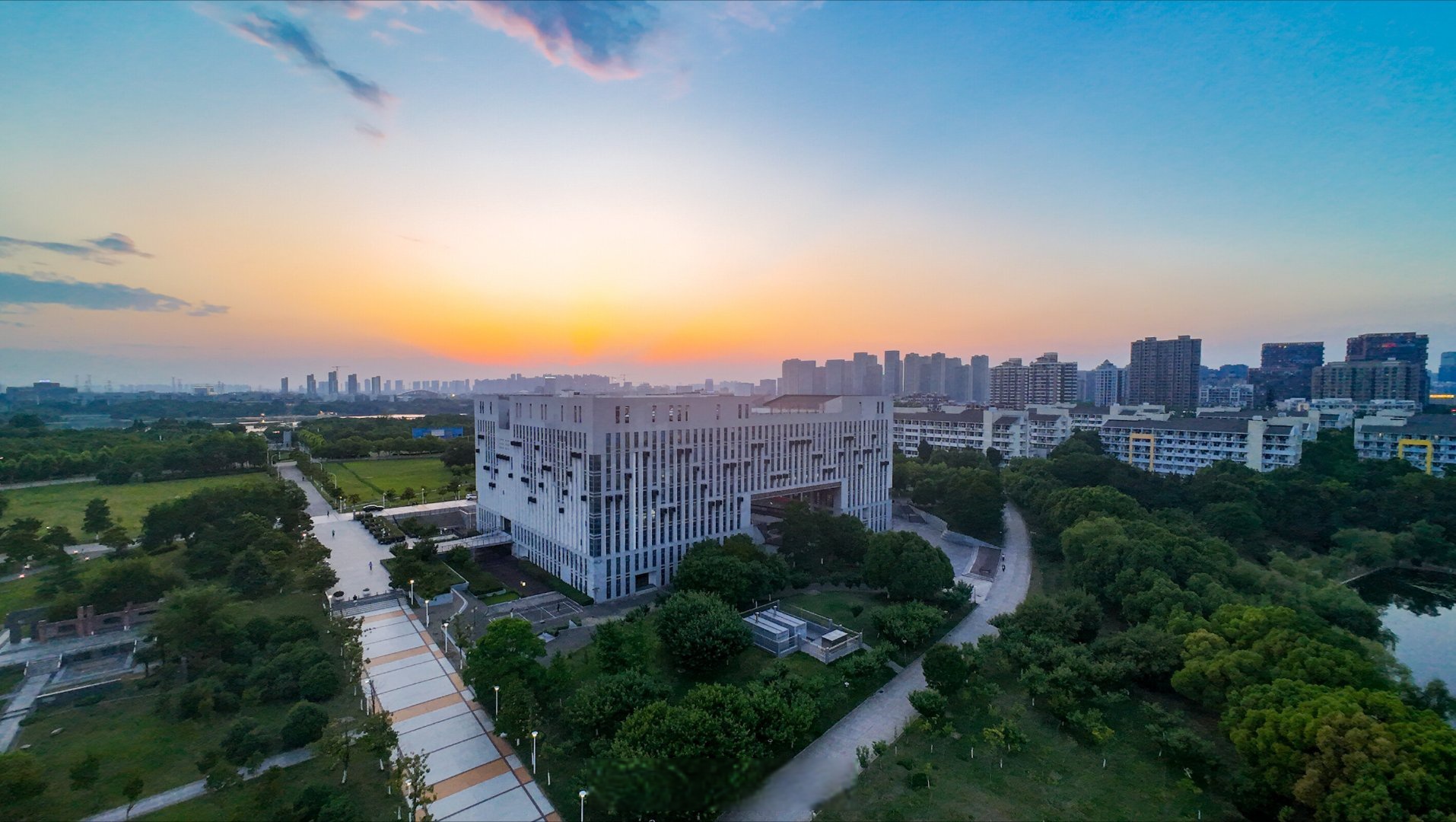 合肥工业大学研究生招生网